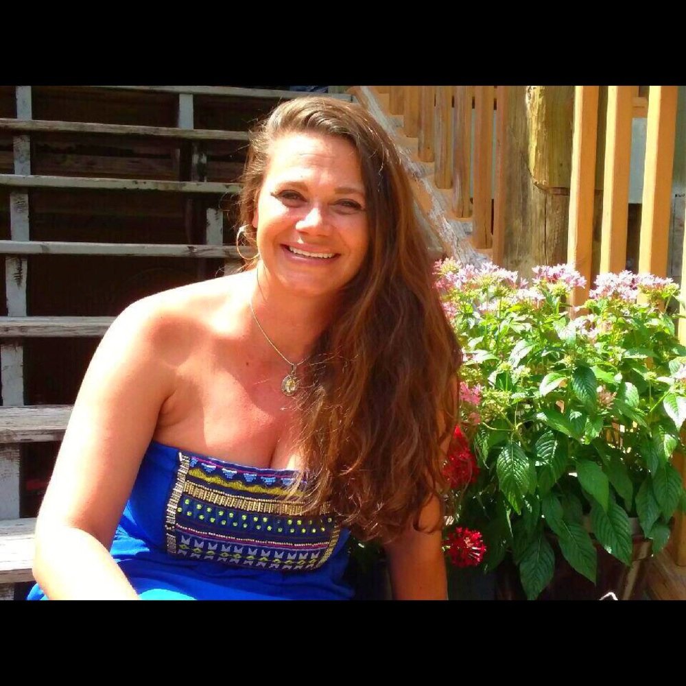 Meet your Posher, Lalie